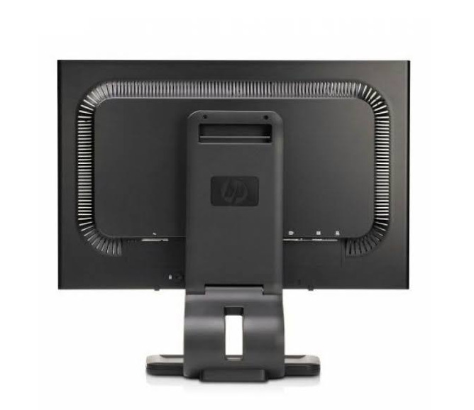 مانیتور استوک اچ پی 22 اینچ HP LA2205wg